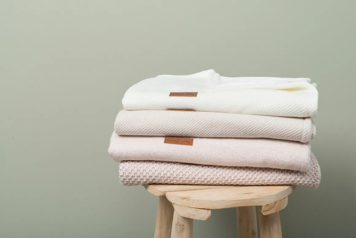 Baby's Only Ledikantdeken Teddy Classic Roze