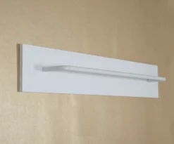 Born Lucky Wandrek Betsy