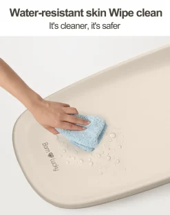 Born Lucky Waskussen Clay