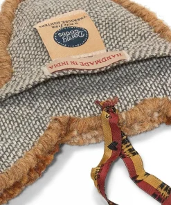 Doing Goods Francis Fawn Gift Hanger