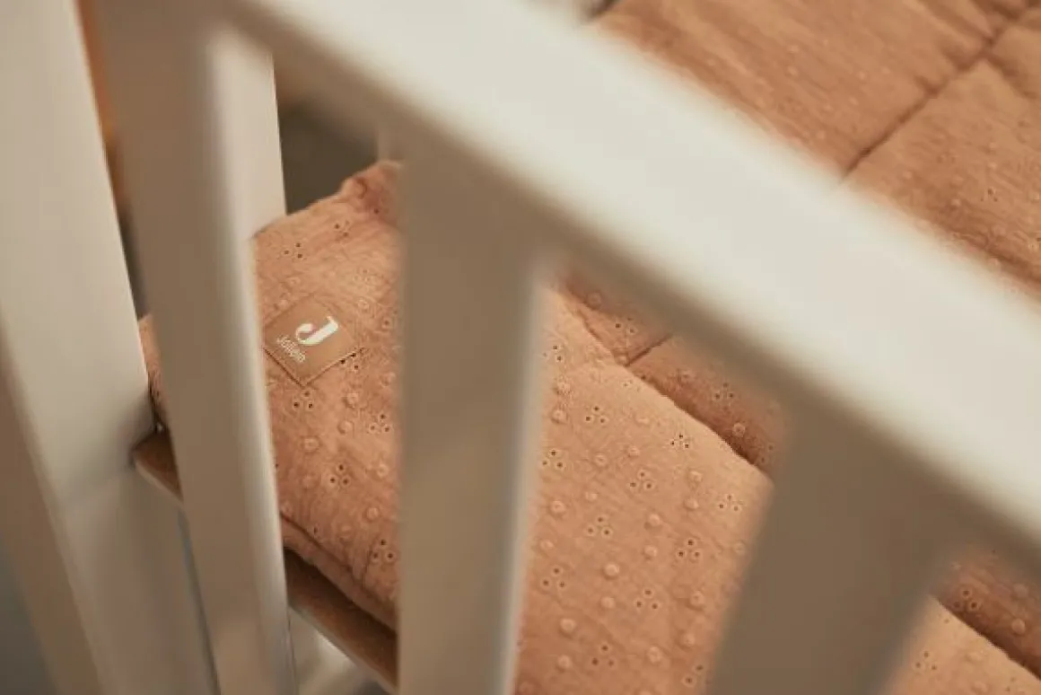 Jollein Boxkleed Embroidery Biscuit 75 x 95 cm