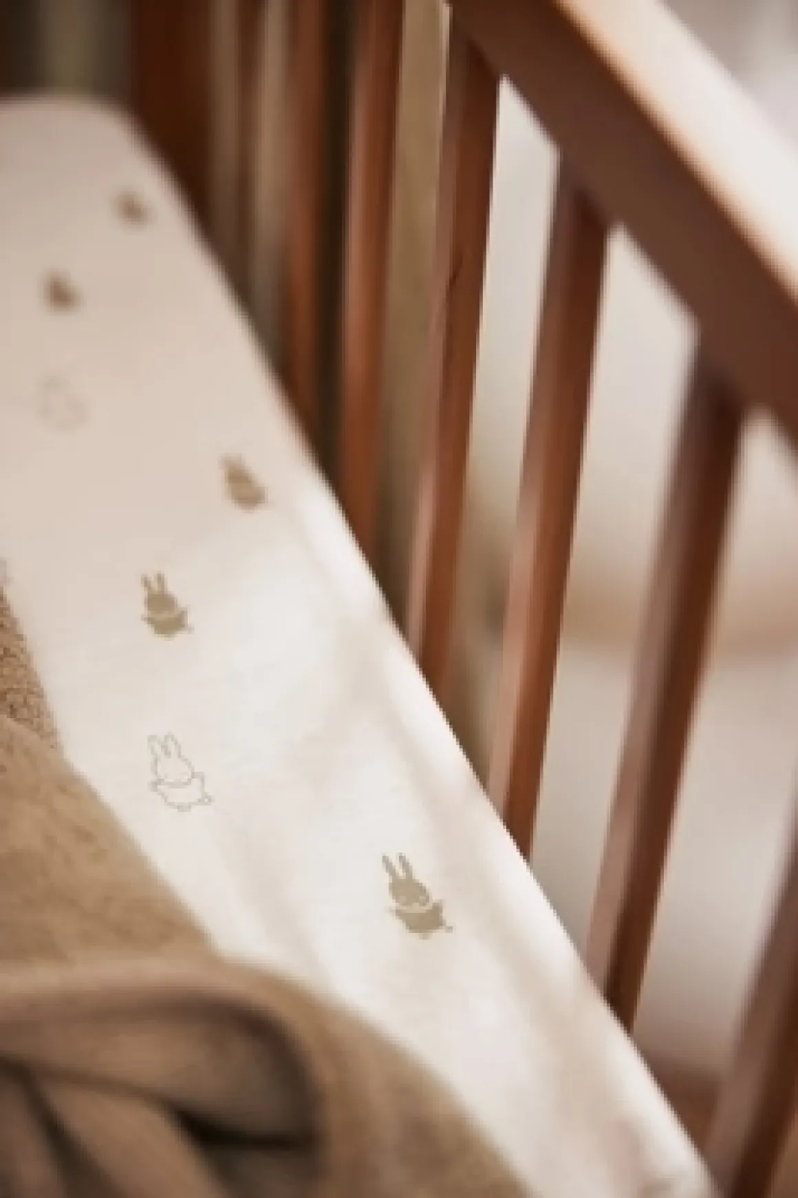 Jollein Hoeslaken Jersey 60x120cm Happy Miffy Olive Green