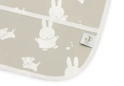 Jollein Slab Waterproof Met Mouw Miffy & Snuffy Olive Green