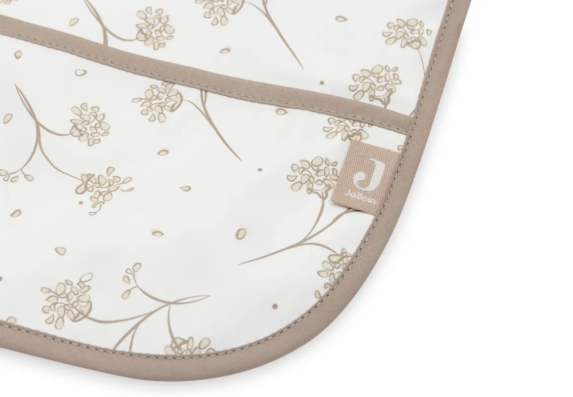 Jollein Slab Waterproof met Mouw Leafy Dreams