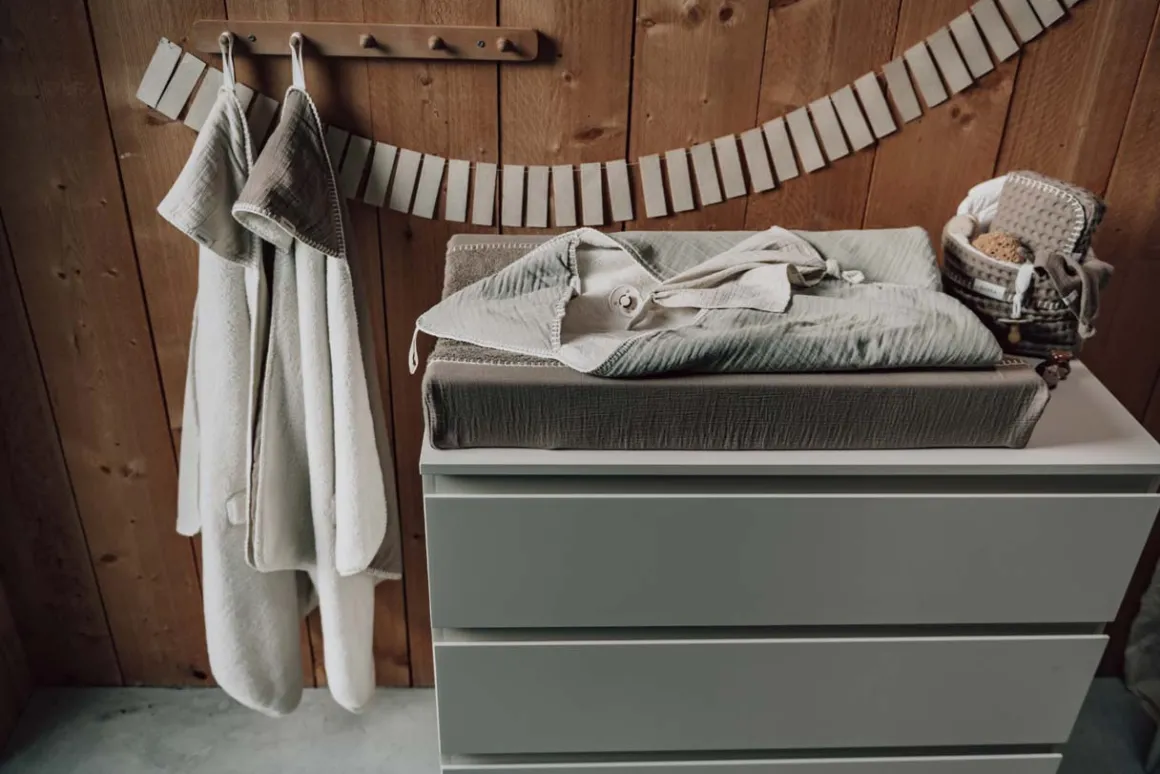 Koeka Omslagdoek Teddy Faro Sage 100x100 cm