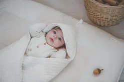 Koeka Omslagdoek Wafel Teddy Oslo Natural 100x100