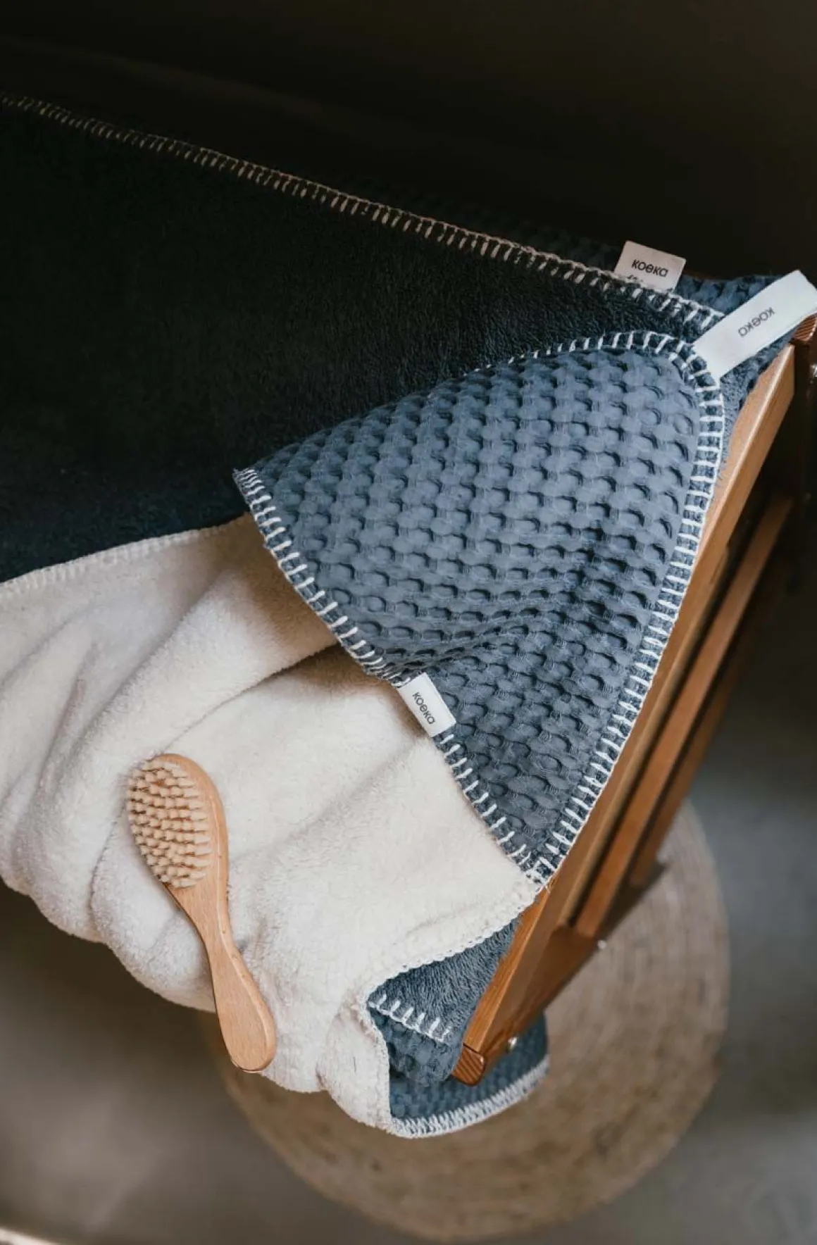 Koeka Omslagdoek Wafel/Teddy Oslo Bluestone 100x100