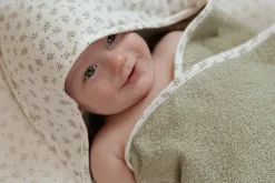 Little Dutch Badcape Hydrofiel 75x75 cm Blueberry Leaves