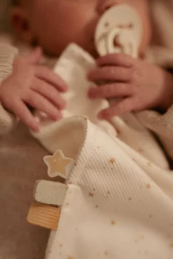 Little Dutch Knuffeldoekje met Bijtring Newborn Naturals