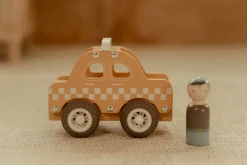 Little Dutch Taxi met Pegdoll
