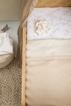 Meyco Baby Uni Ledikant Deken Geweven Sand - 100x150cm