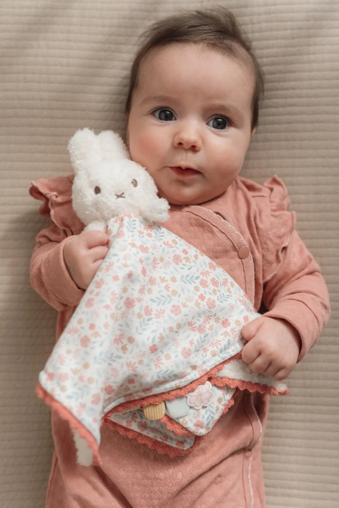 Nijntje Knuffeldoekje Lucky Blossom