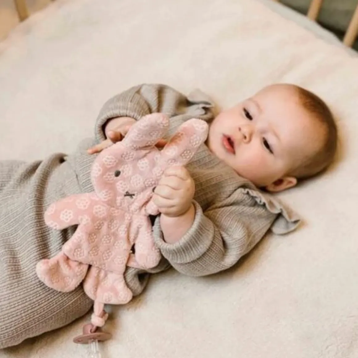 Nijntje Speendoekje Pink Flower