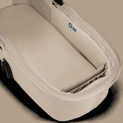 Nuna DEMI™ next Opvouwbare Reiswieg Biscotti