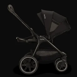 Nuna TRIV™ lx Kinderwagen 3 in 1 Caviar + Autostoel ARRA™ flex + BASE™ curv