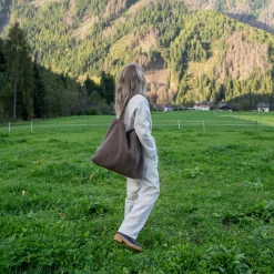 Studio NOOS Teddy Mom Bag Brown