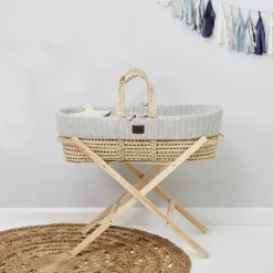 The Little Green Sheep Mozes Mand Knitted Dove