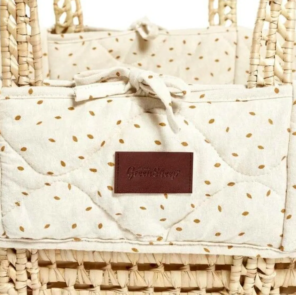 The Little Green Sheep Mozes Mand Quilted Linen Rice