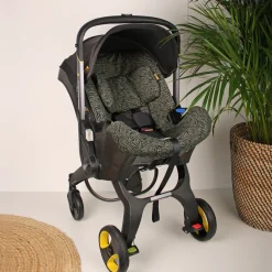 Ukje Autostoelhoes Doona Groen Zebra